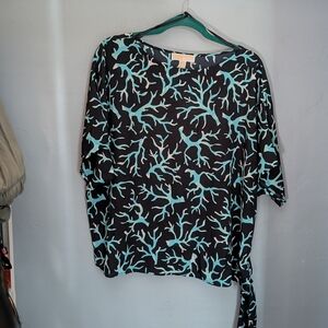 🌙🆕 Michael Kors Blue Coral Blouse